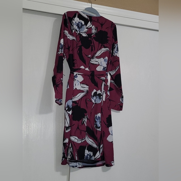 Alexia Admor floral print dress, Lg - Picture 8 of 8
